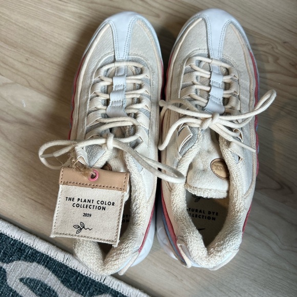 Nike 95s “Plant Color Collection” - Picture 5 of 6